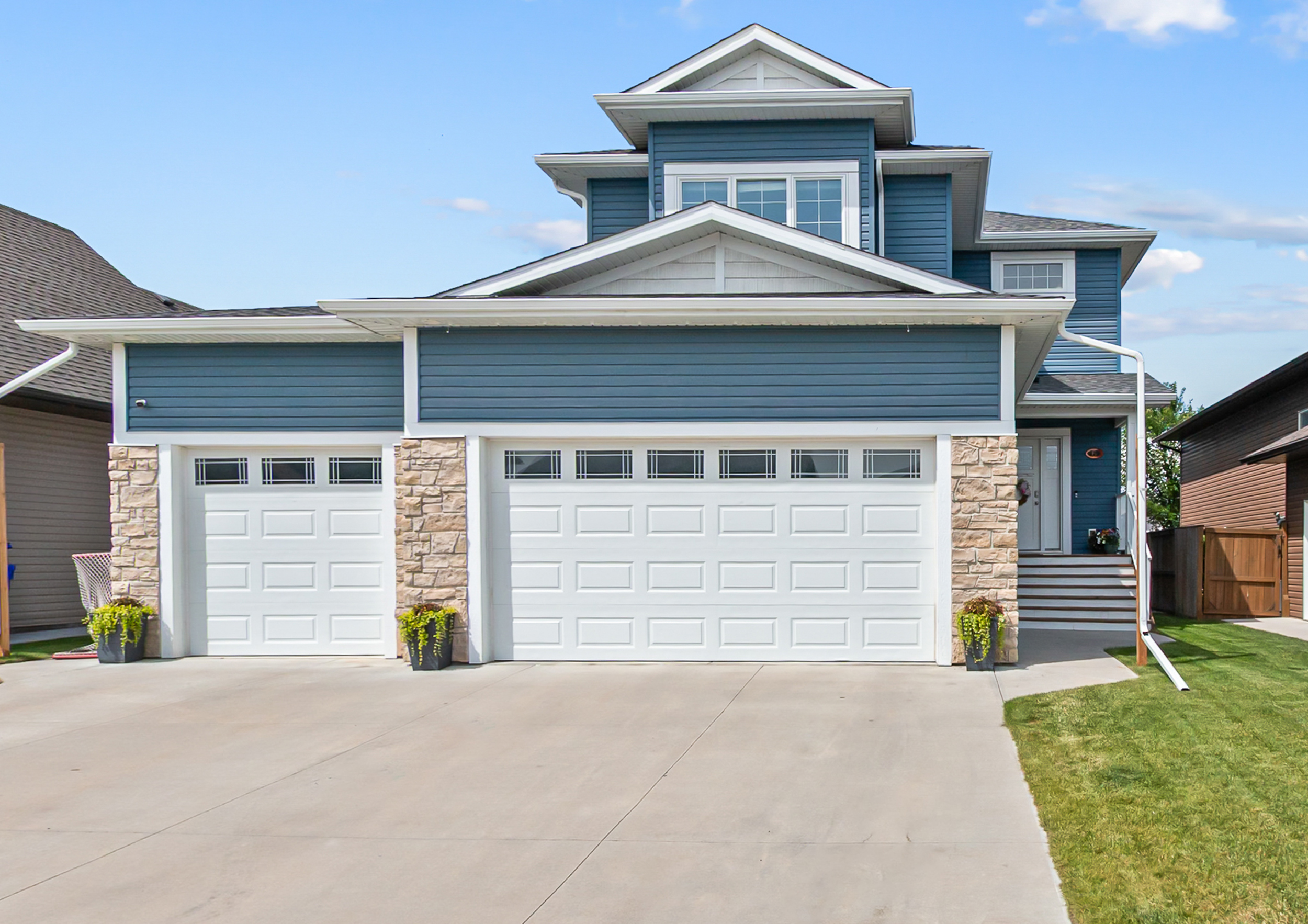 6 Viceroy Crescent, Olds